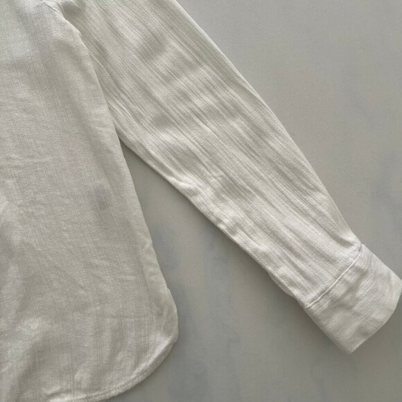 Liz Claiborne Petite White Cotton Button V-Neck Long Sleeve Cover Up Blouse - Picture 2 of 7